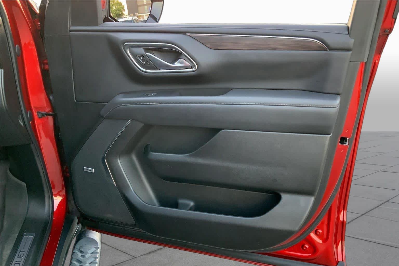 Used 2023 Radiant Red Tintcoat Chevrolet Z71 image 22