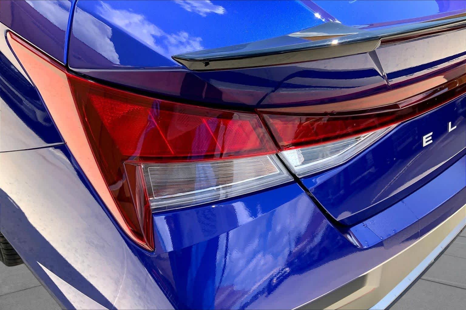 Used 2026 Intense Blue Hyundai SEL Sport image 27