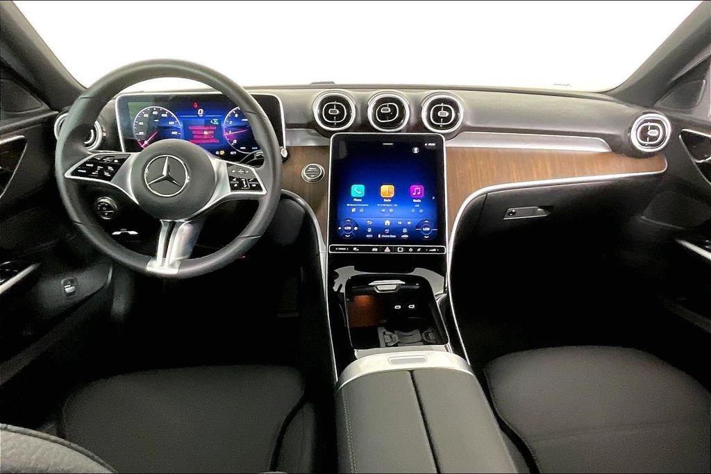 2025 Mercedes-Benz C-Class Sedan C 300 - Photo 13