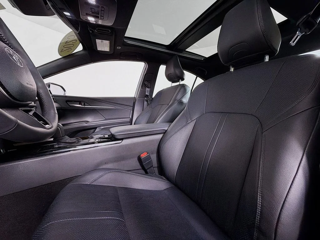 Used 2025 Reservoir Blue Toyota XSE image 20