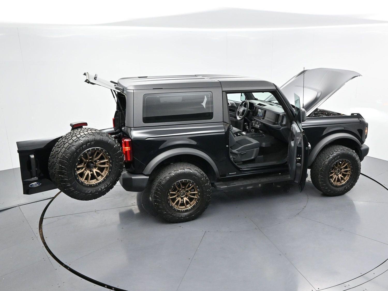 Used 2022 Shadow Black Ford Base image 43