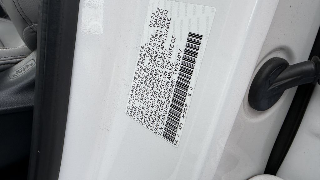 Used 2023 White Honda EX-L image 6