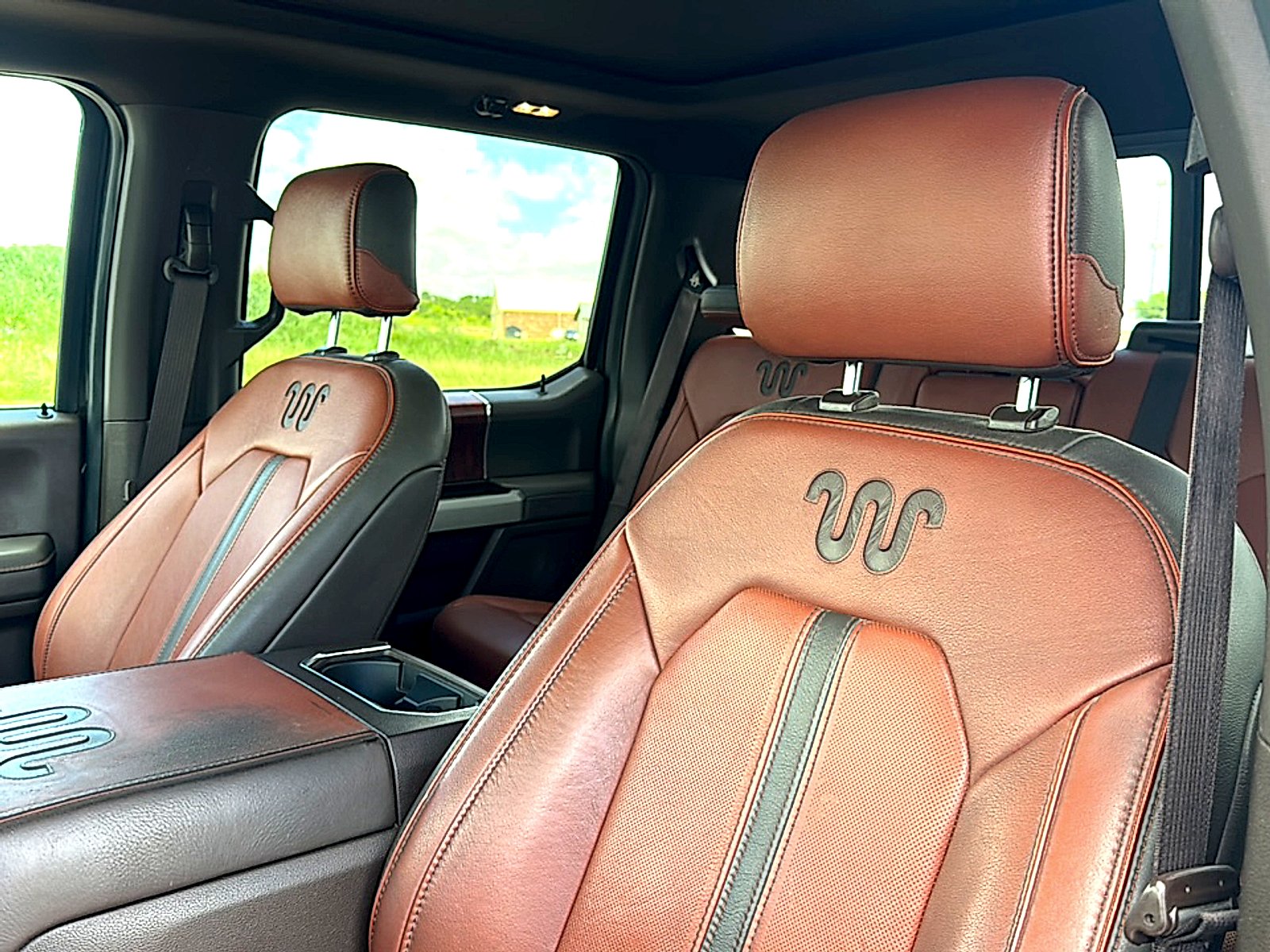 Used 2018 Guard Metallic Ford King Ranch image 14