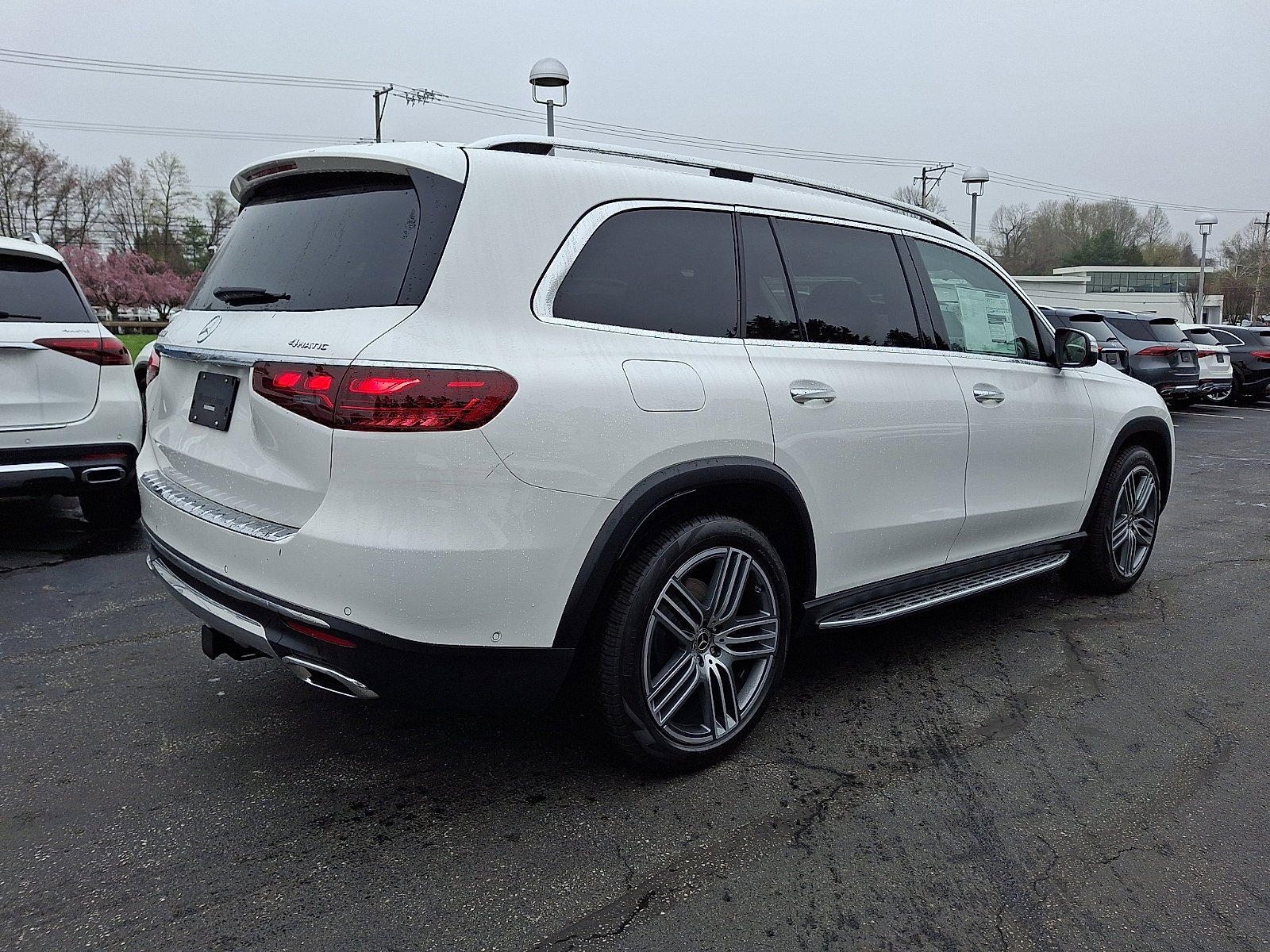 New 2026 Polar White Mercedes-Benz GLS 450 image 27