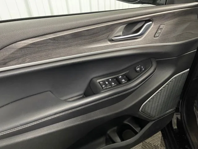 Used 2021 Black Jeep Limited image 15