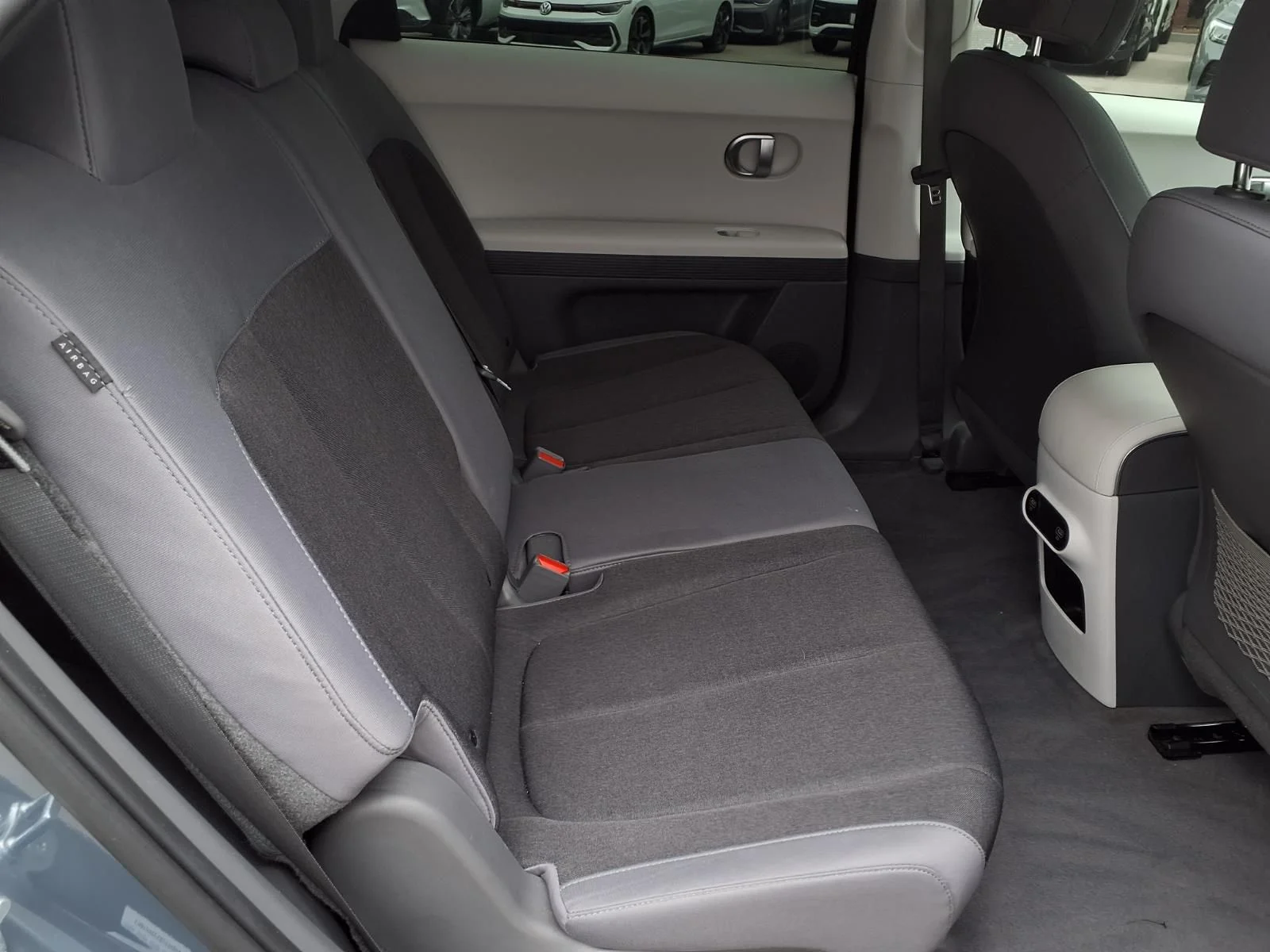 Used 2024 Green Hyundai SE image 22