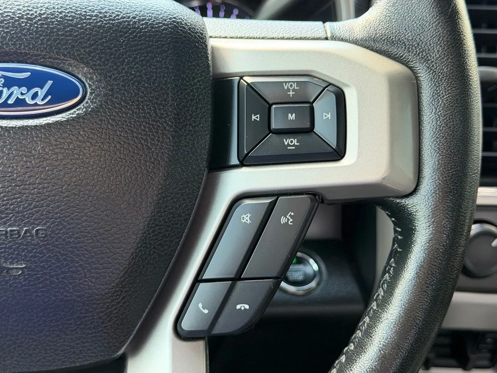 Used 2019 Black Ford Lariat image 19