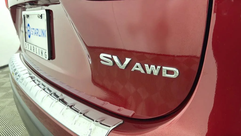 Used 2022 Red Nissan SV AWD Xtronic CVT image 38