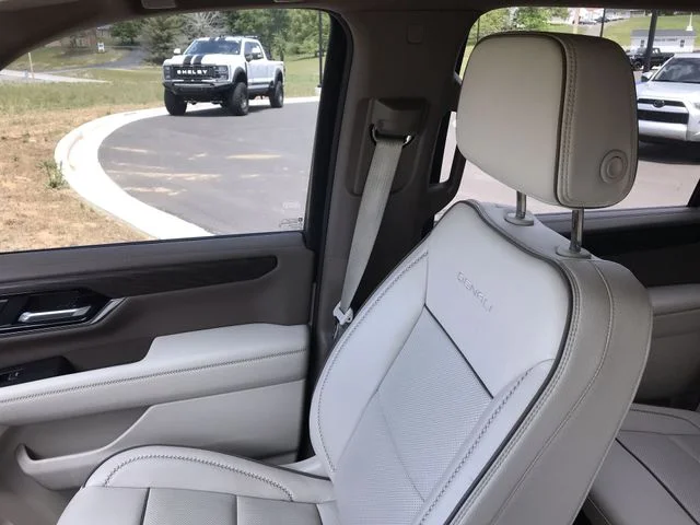Used 2025 Red GMC Denali image 25