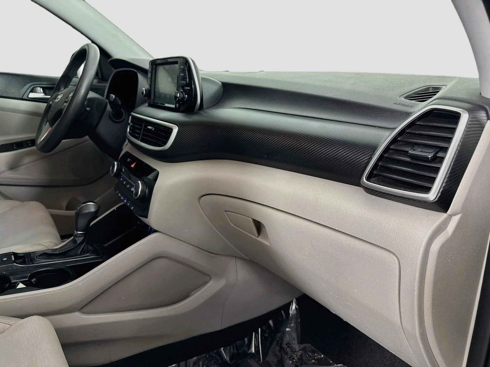 Used 2021 Gray Hyundai Value image 29