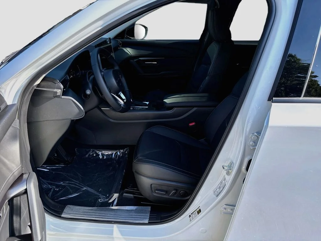 New 2026 Rhodium White Metallic Mazda 2.5 S Premium Plus AWD image 22