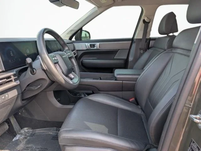 Used 2024 Green Hyundai SEL image 13