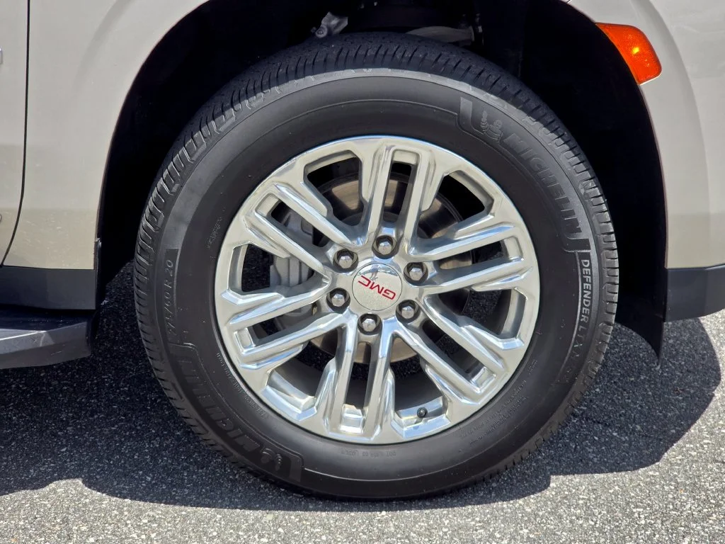 Certified Used 2023 Beige GMC SLT image 25