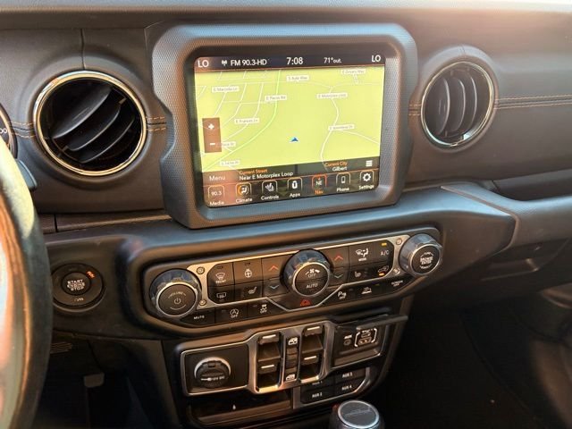 Used 2022 Black Jeep Overland image 18