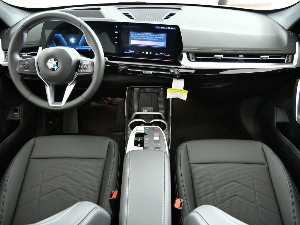 Used 2026 Dune Grey Metallic BMW xDrive28i image 6