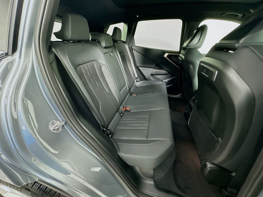 Used 2025 Skyscraper Grey Metallic BMW 30 xDrive image 26