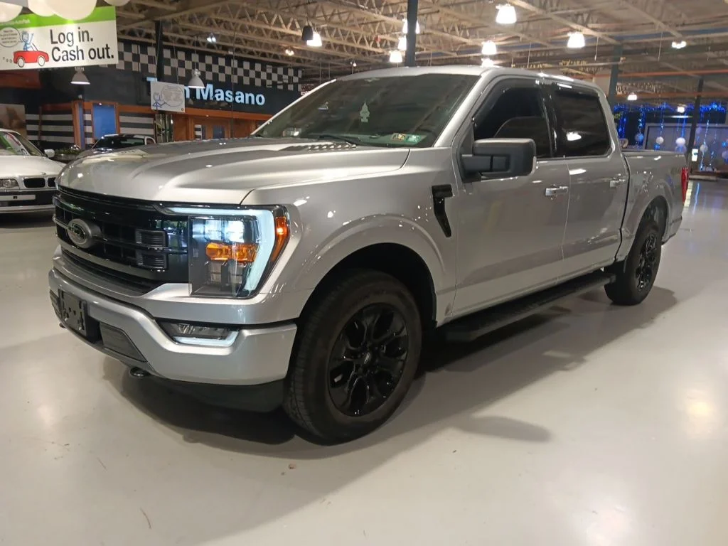 Certified Used 2023 Silver Ford XLT image 1