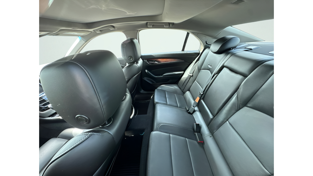 Used 2018 White Cadillac 3.6L Luxury image 30