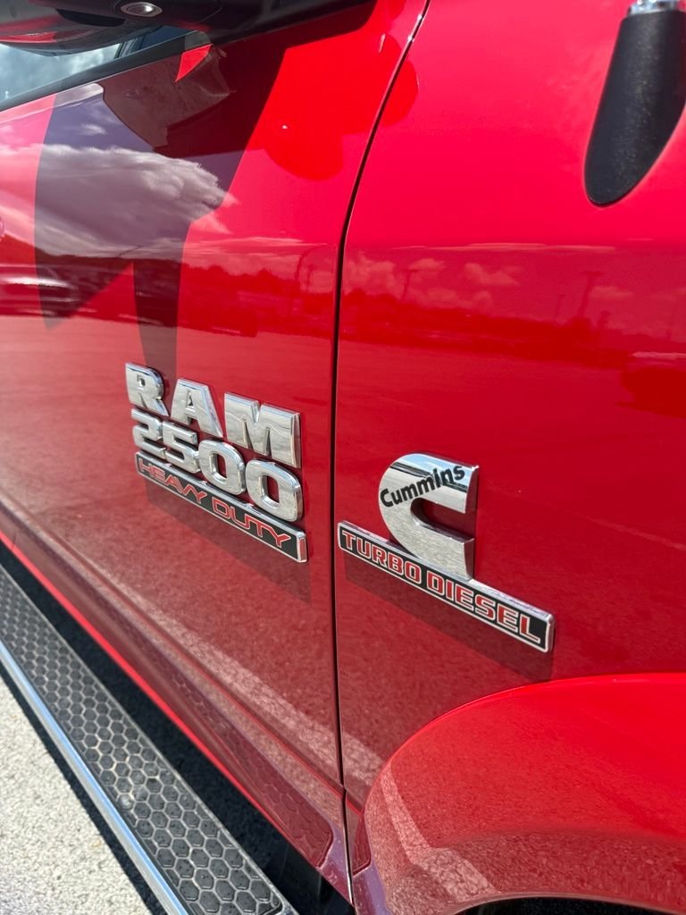 Used 2018 Red Ram Laramie image 21