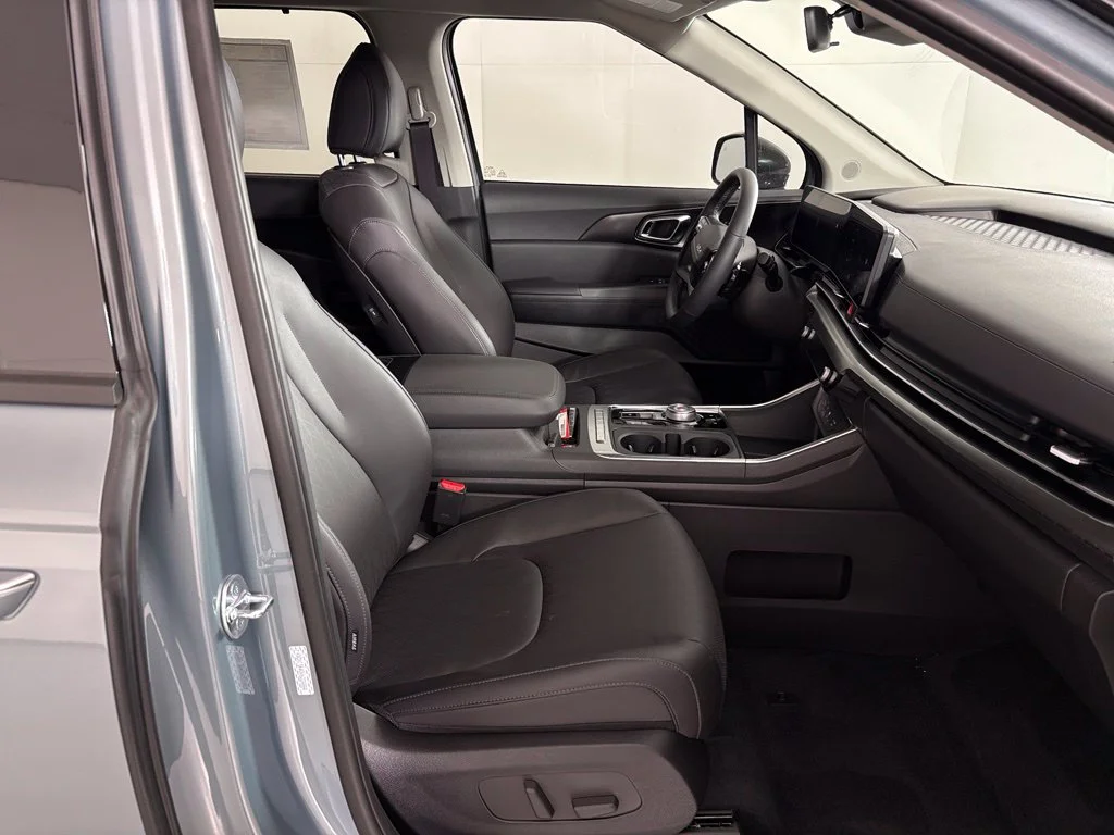 New 2027 Green Kia EX image 49