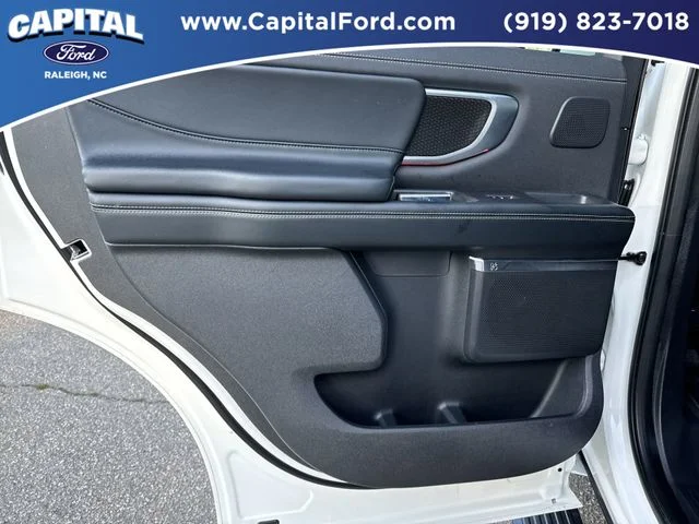 Used 2025 White Ford Platinum image 17