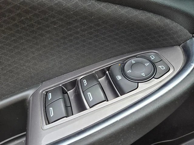 Used 2022 Silver Chevrolet LT image 36