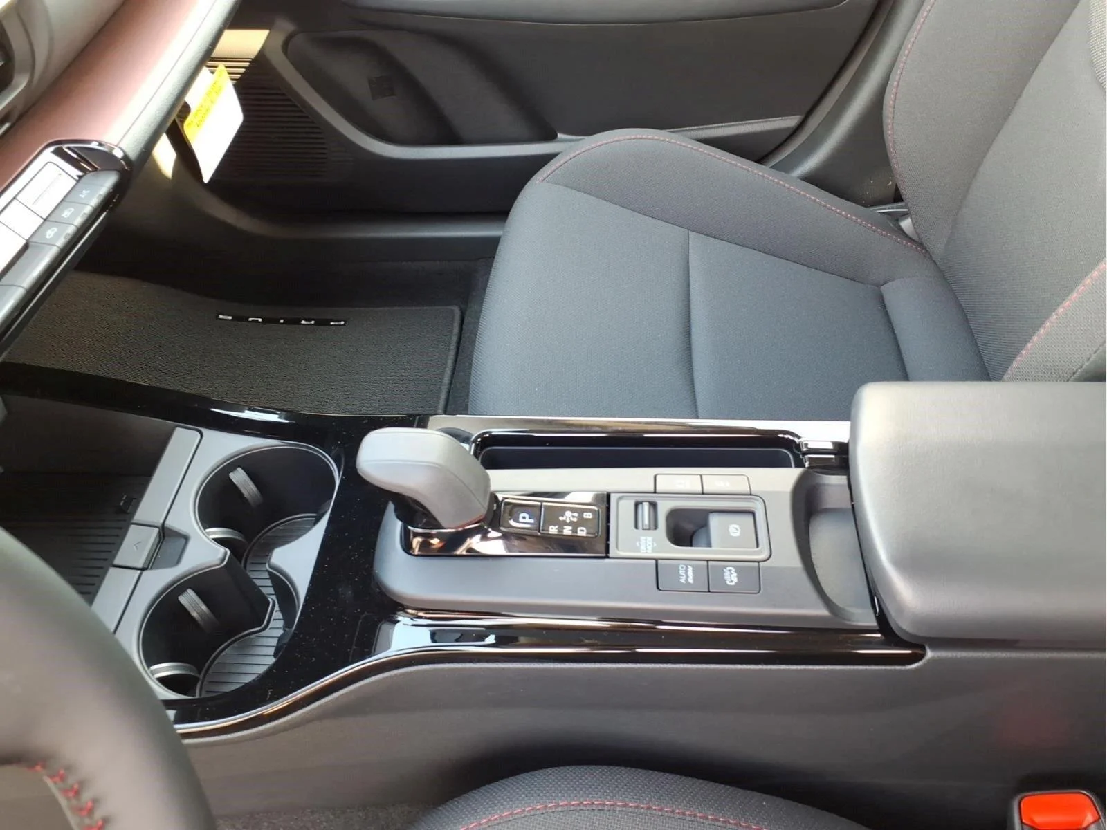 New 2026 WIND CHILL PEARL Toyota SE image 23