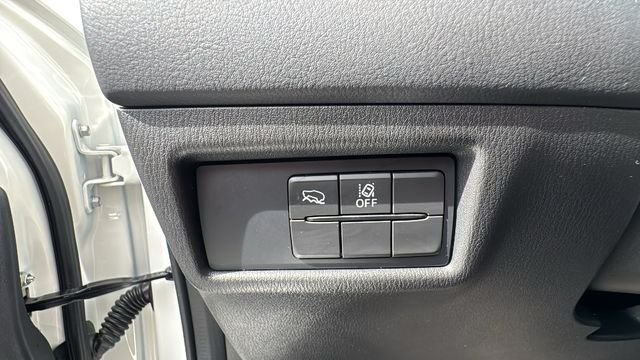 Used 2025 White Mazda 2.5 S Select Package image 19