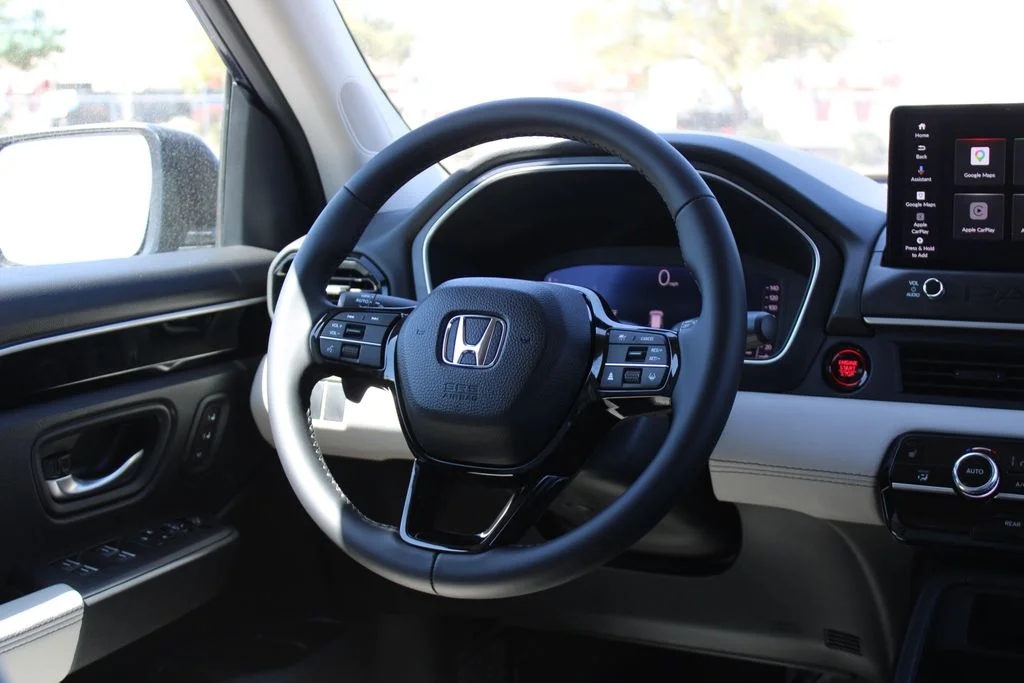 New 2026 Obsidian Blue Pearl Honda RTL image 19