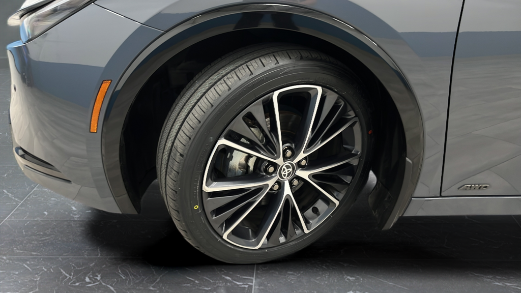Used 2024 Gray Toyota XLE image 34