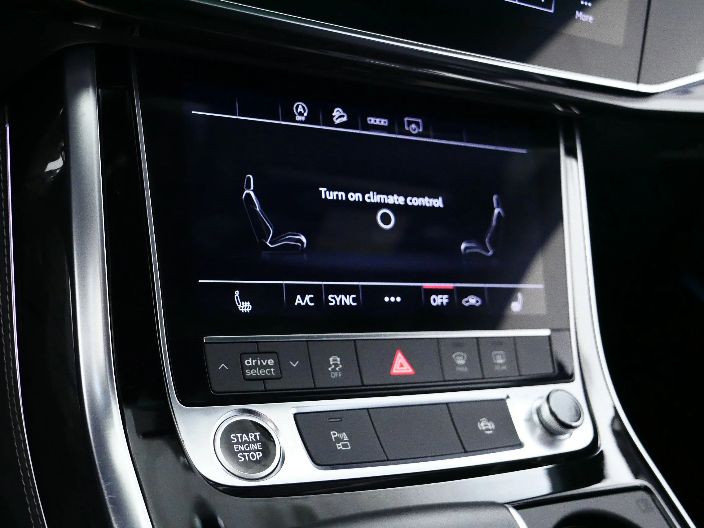 2025 Audi Q7 Premium Plus - Photo 23