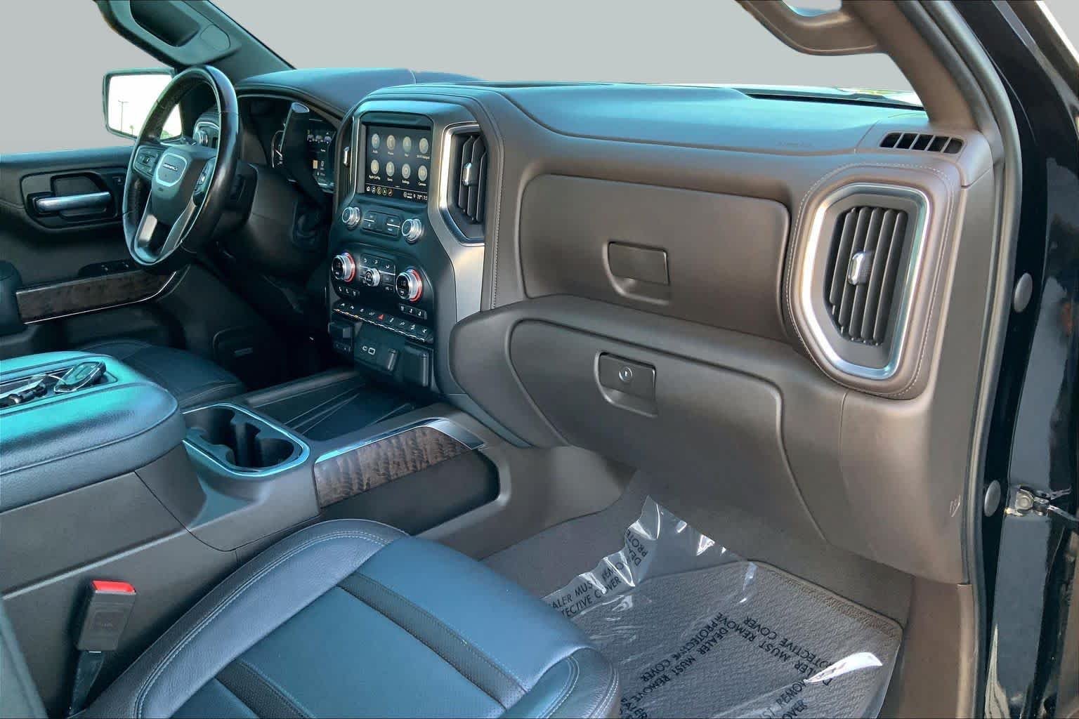 Used 2021 Onyx Black GMC Denali image 18