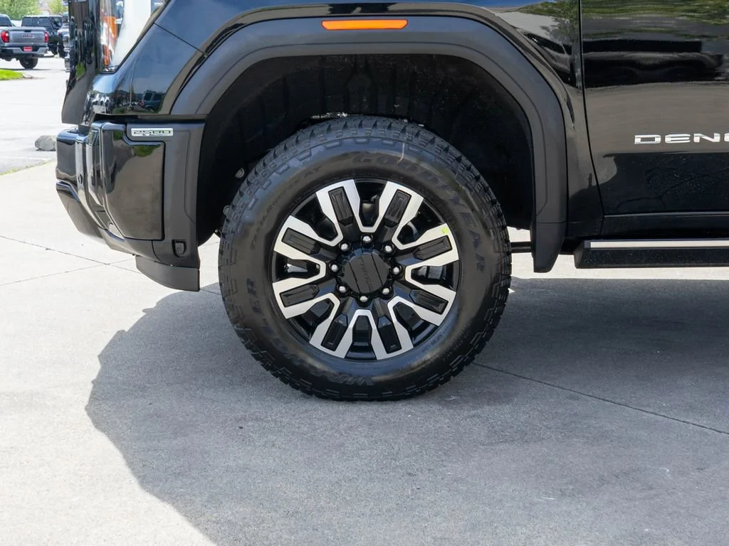 2026 GMC Sierra 2500HD Denali Ultimate - Photo 31
