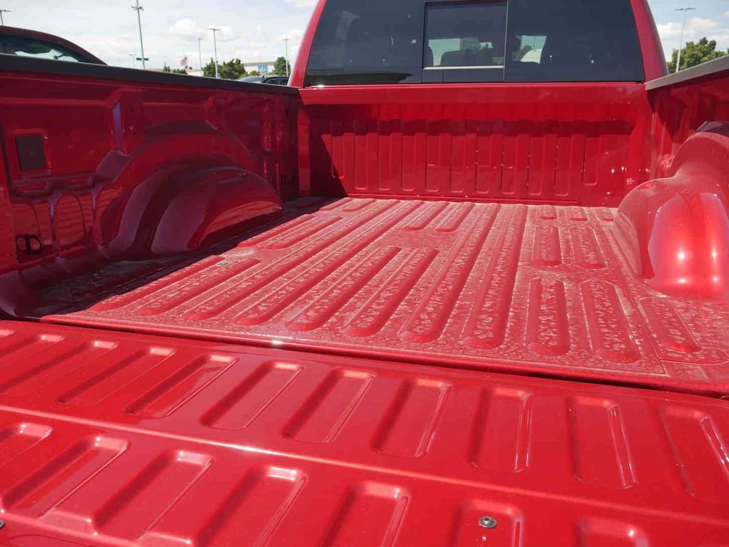 New 2026 Molten Red Pearl-Coat Exterior Paint RAM BIG HORN image 8