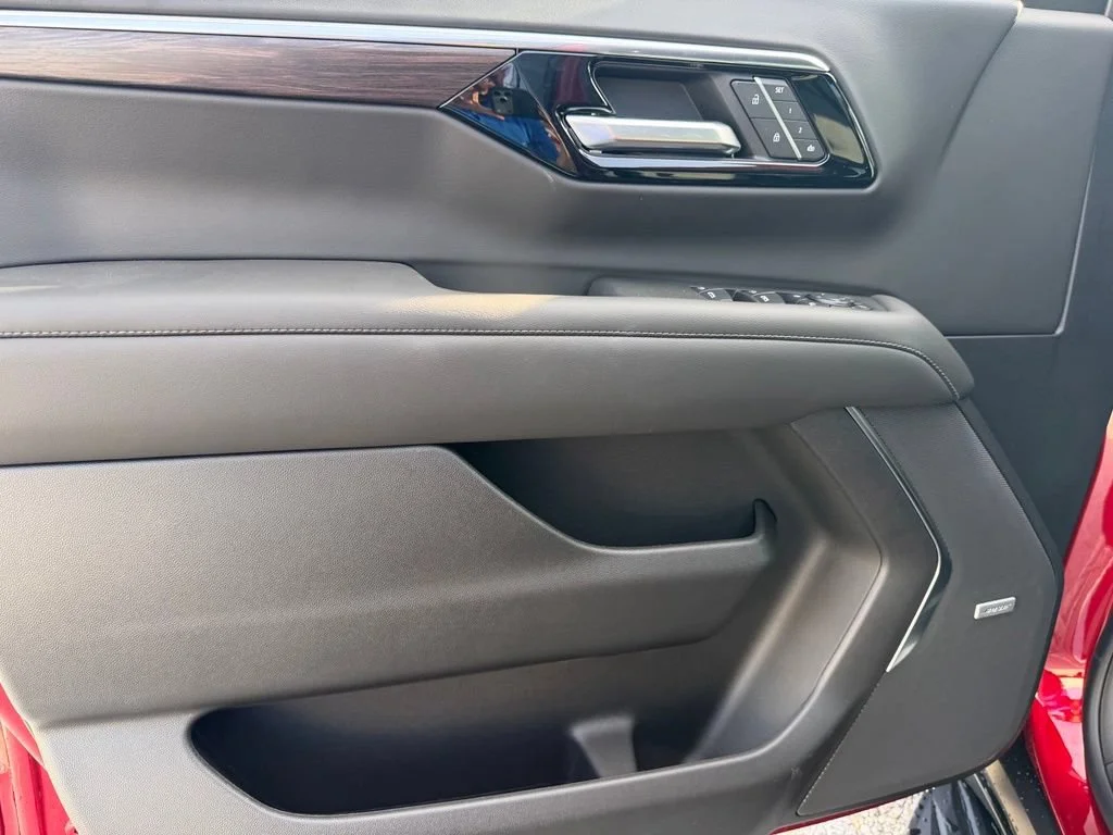 2026 Chevrolet Tahoe LT - Photo 10