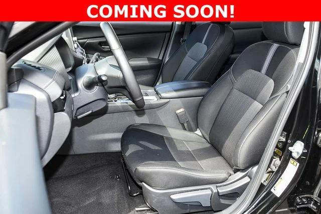 Used 2025 White Nissan SV image 16