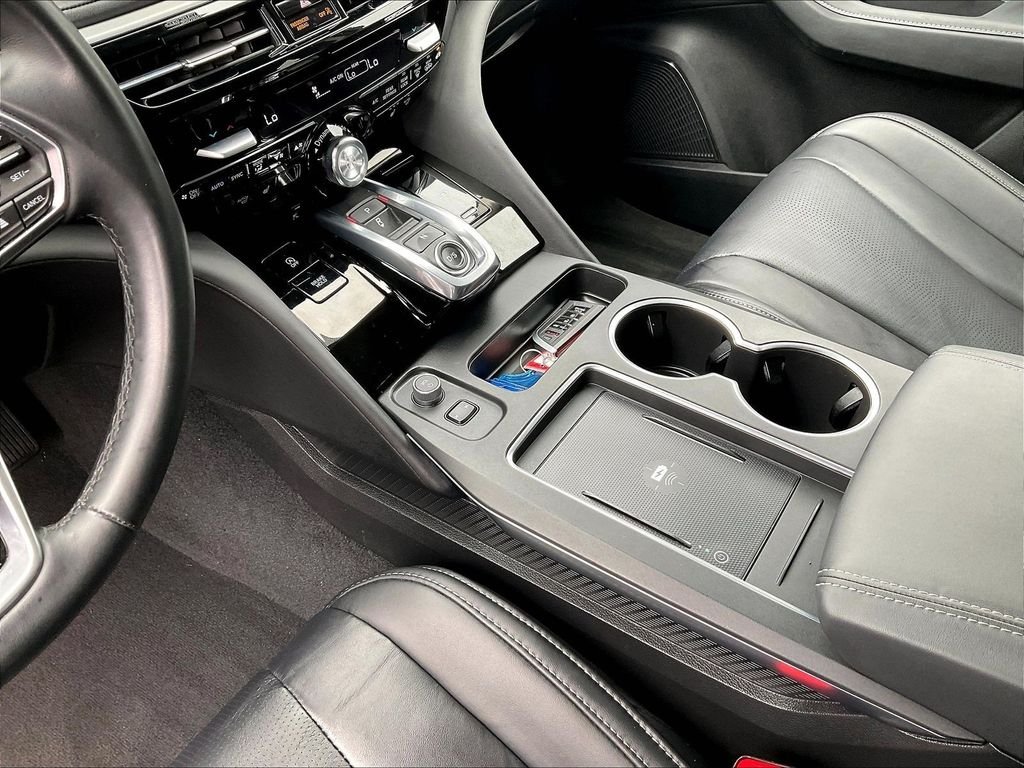 Used 2025 White Acura Technology Package image 21
