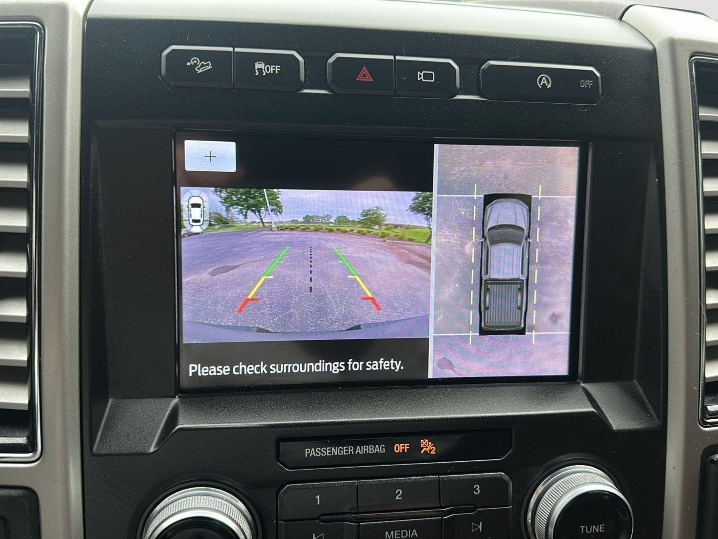 Used 2019 White Platinum Metallic Tri-Coat/Stone Gray Ford King Ranch image 10