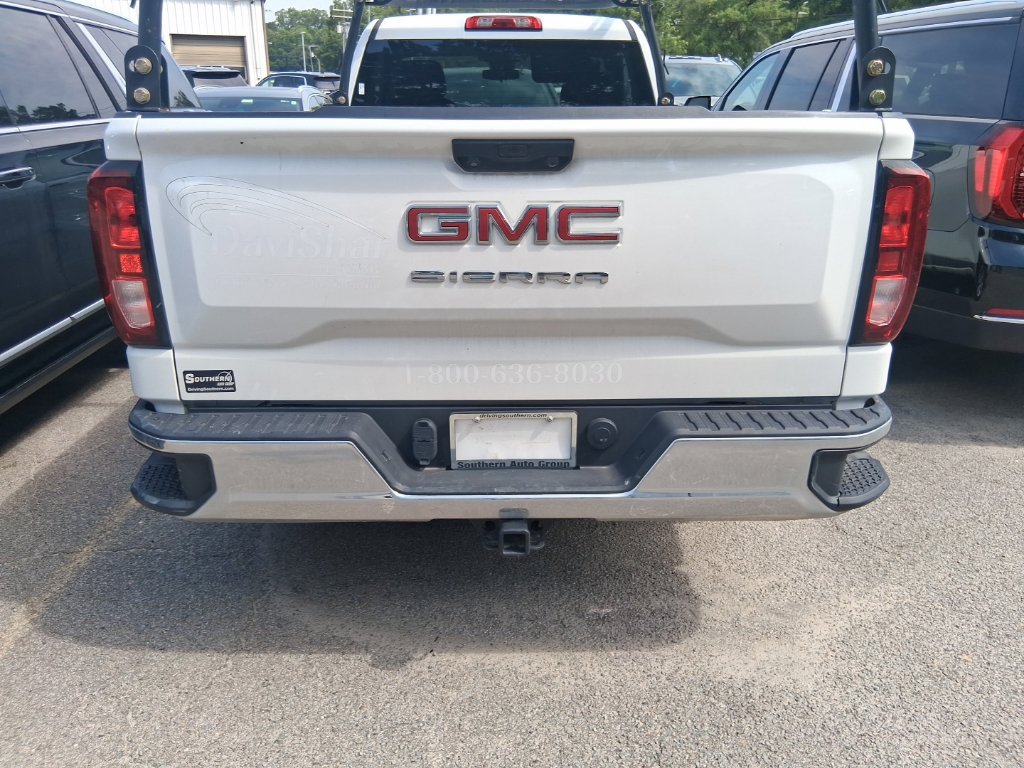 Used 2024 White GMC Pro image 9