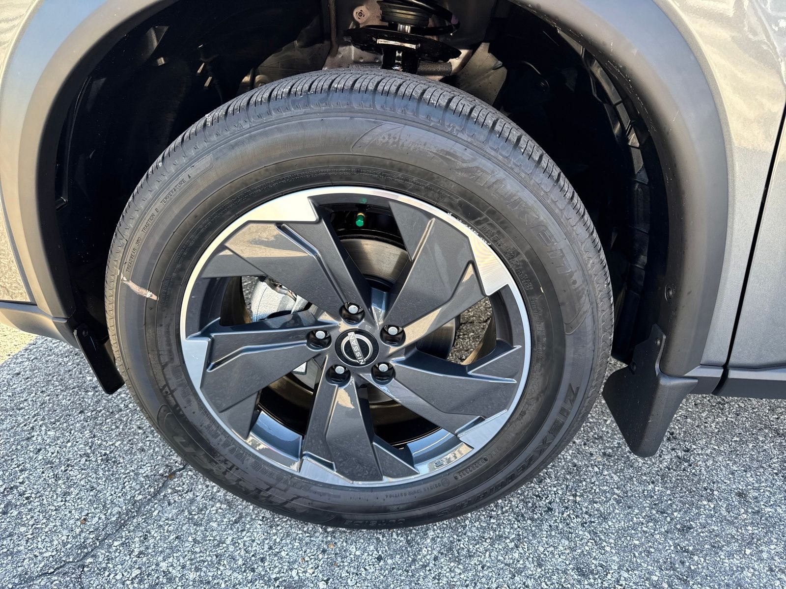 New 2026 Nissan Rogue SV 4D Sport Utility