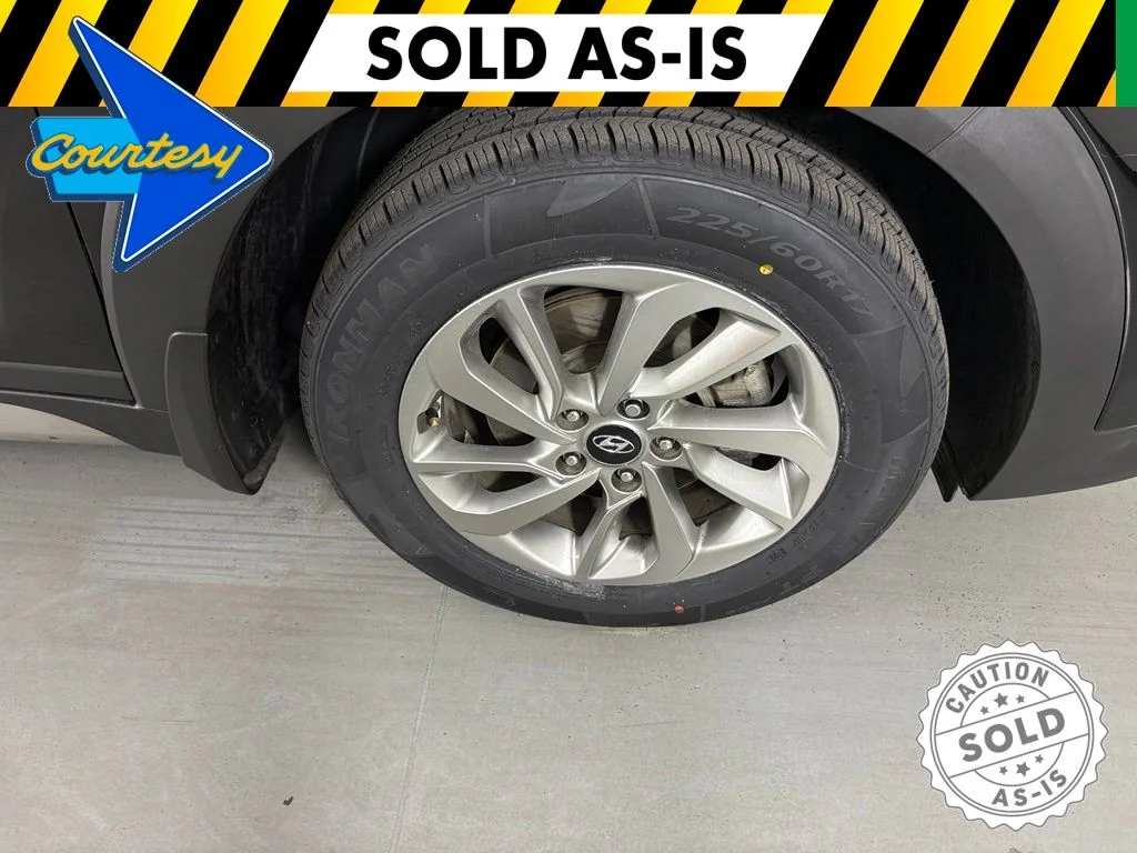 Used 2018 Black Hyundai SEL Plus image 10
