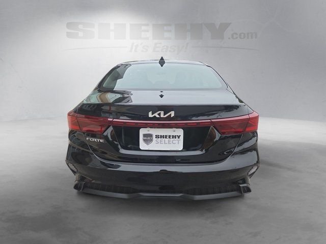 Used 2024 Black Kia LXS image 13