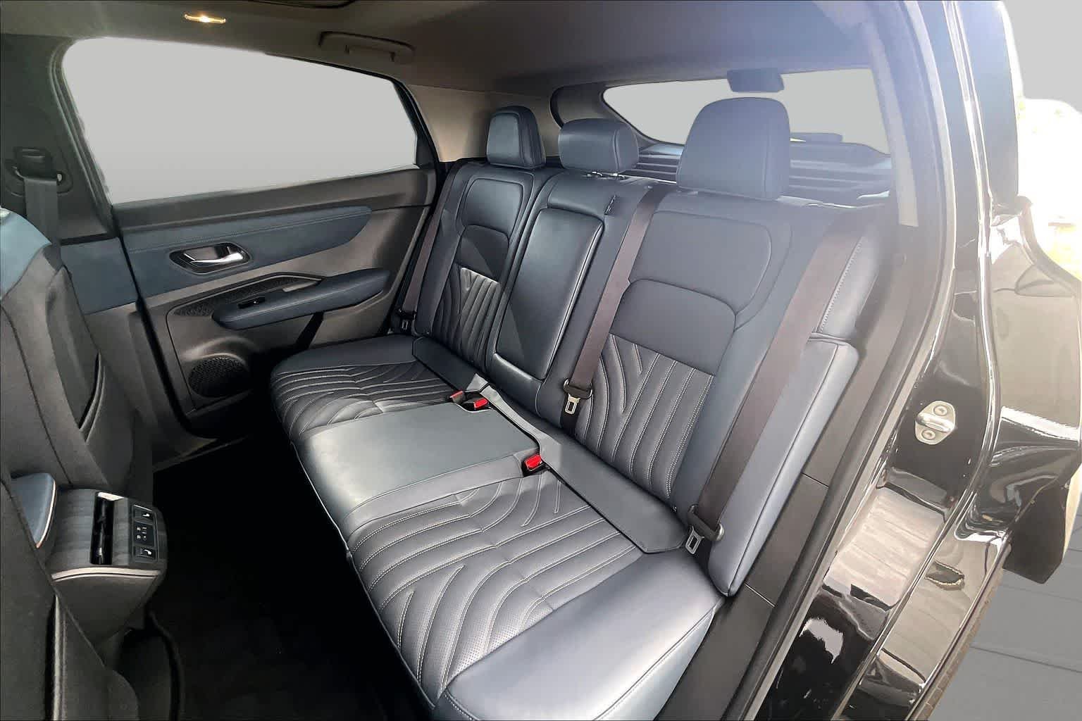 Used 2024 Black Diamond Pearl Nissan PLATINUM+ image 19