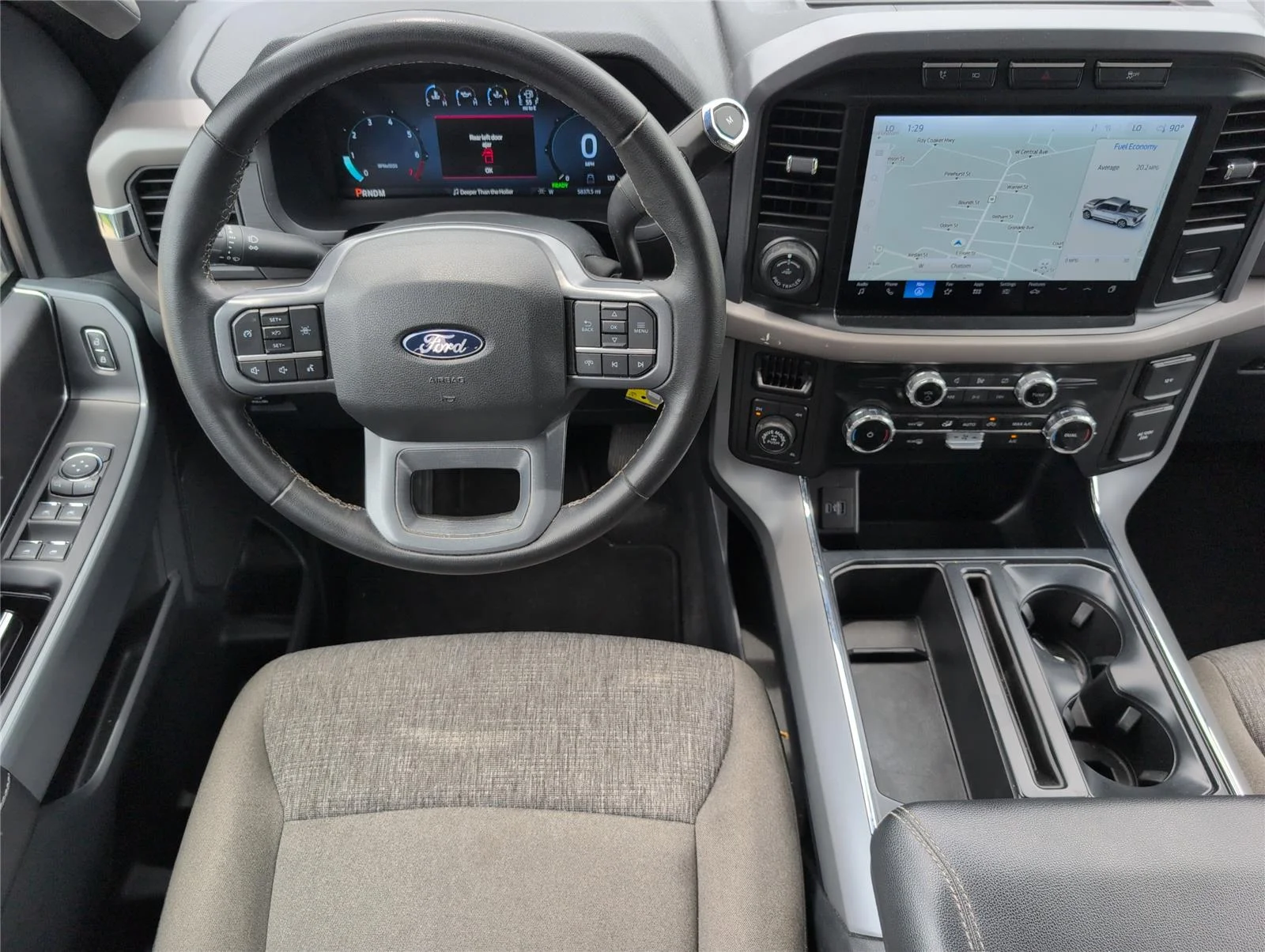Used 2024 Iconic Silver Ford XLT image 25