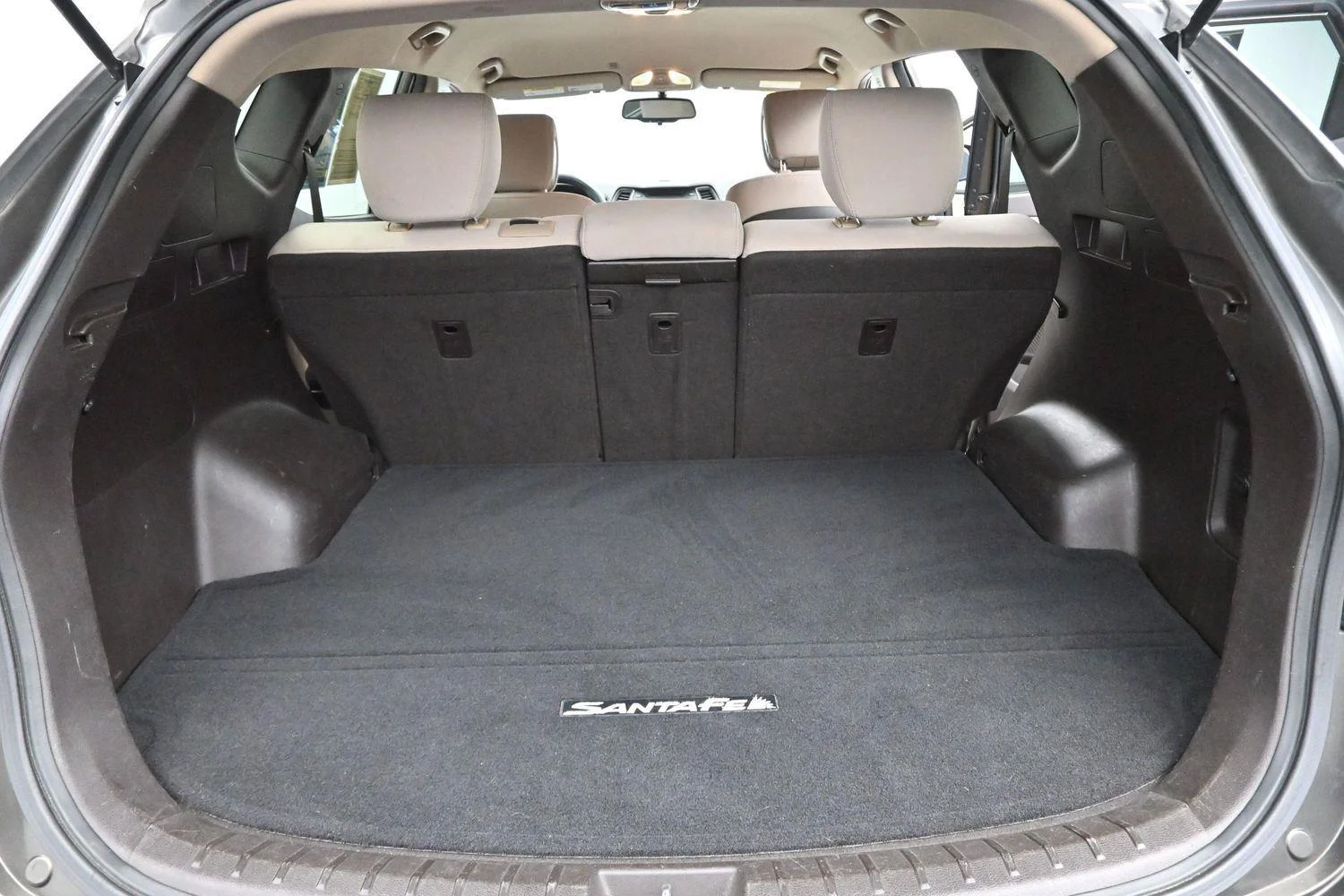 Used 2013 Cabo Bronze Hyundai Sport image 9