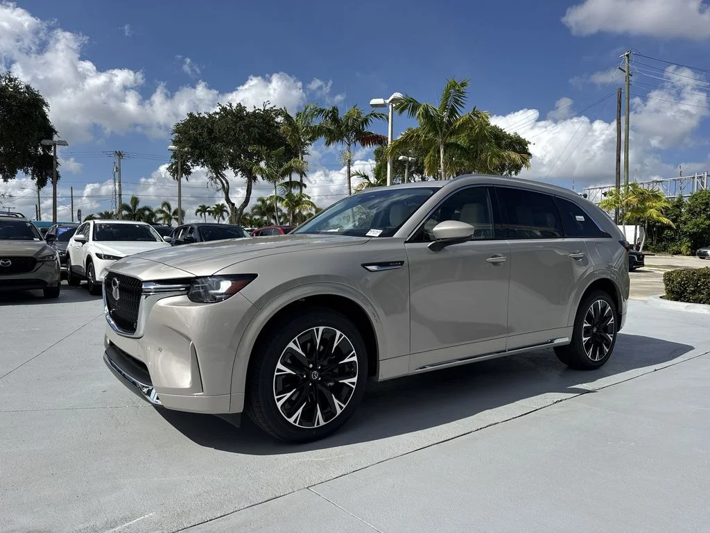 New 2026 Platinum Mazda 3.3 Turbo S Premium Plus AWD image 28