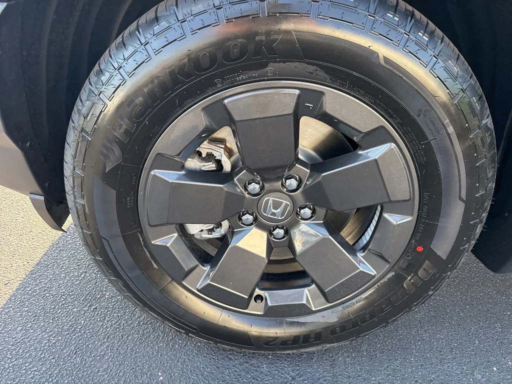 New 2026 Sonic Gray Pearl Honda RTL image 10
