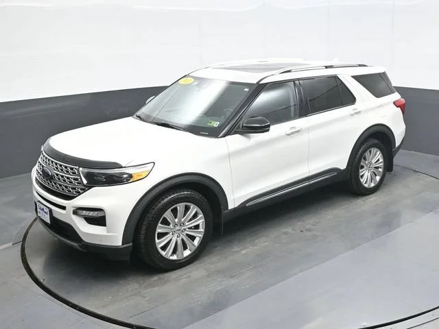Used 2021 White Ford Limited image 13