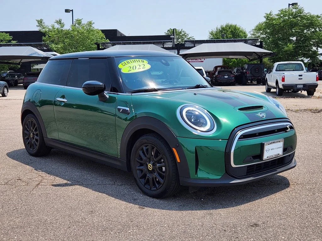 Certified Used 2022 British Racing Green MINI Cooper SE image 4