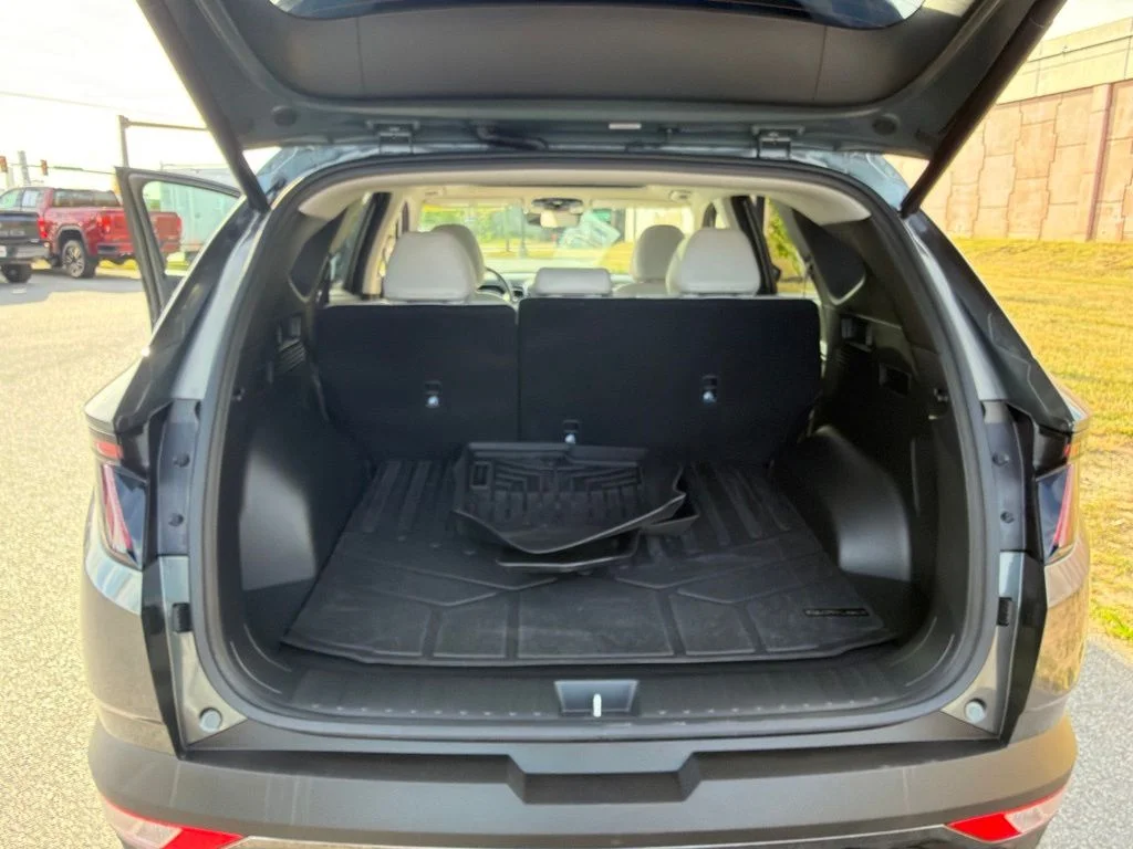 Certified Used 2024 Amazon Gray Hyundai Limited image 31
